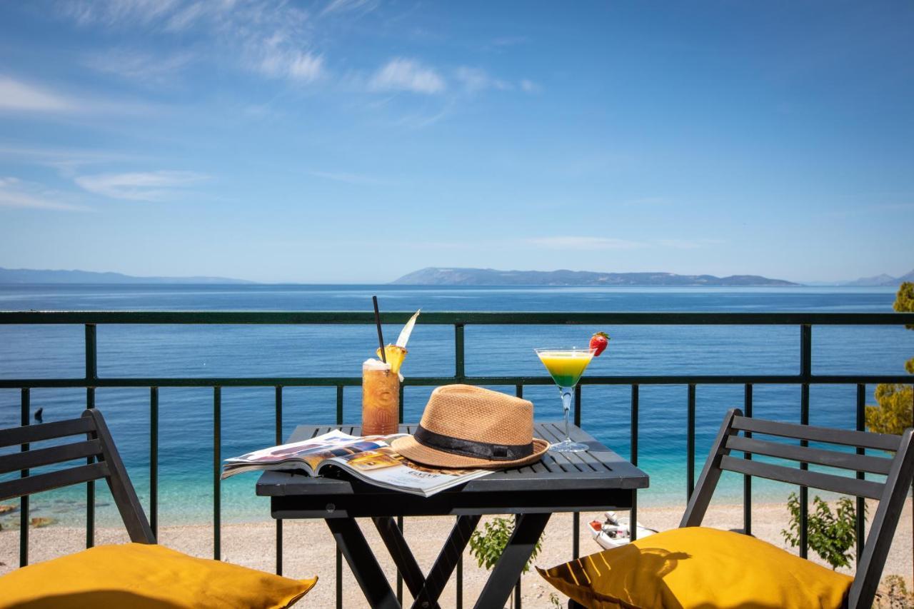 Beach Front Apartment Podgora Bagian luar foto
