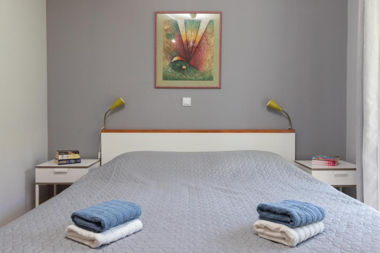 Beach Front Apartment Podgora Bagian luar foto